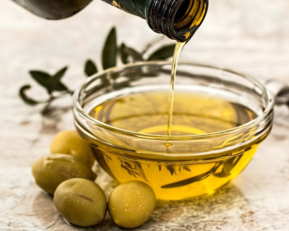 olive-oil-968657_1280